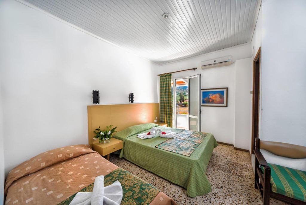 Harmony Hotel & Studio Малиа Экстерьер фото
